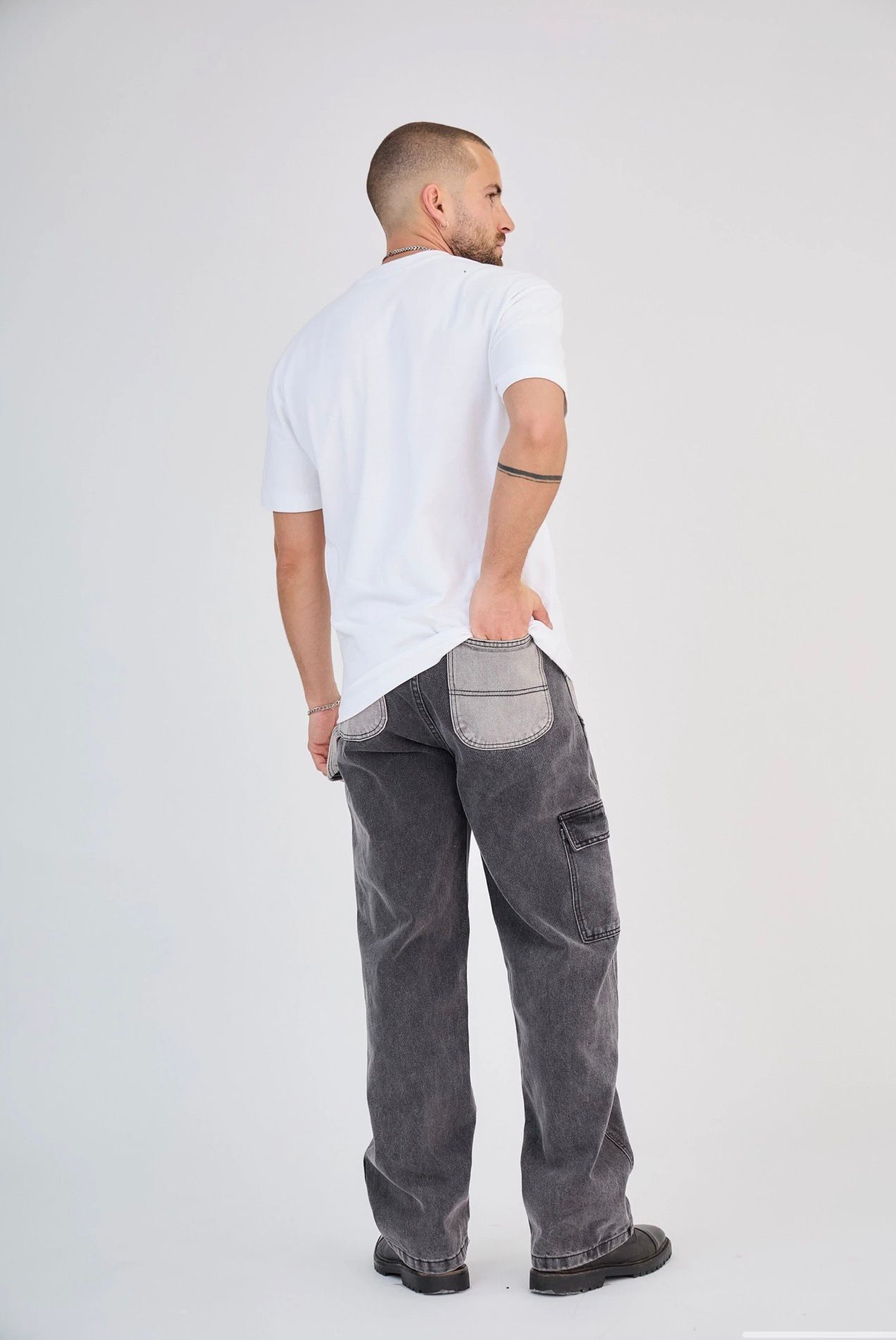 PANTALÓN BAGGY - Imagen 4