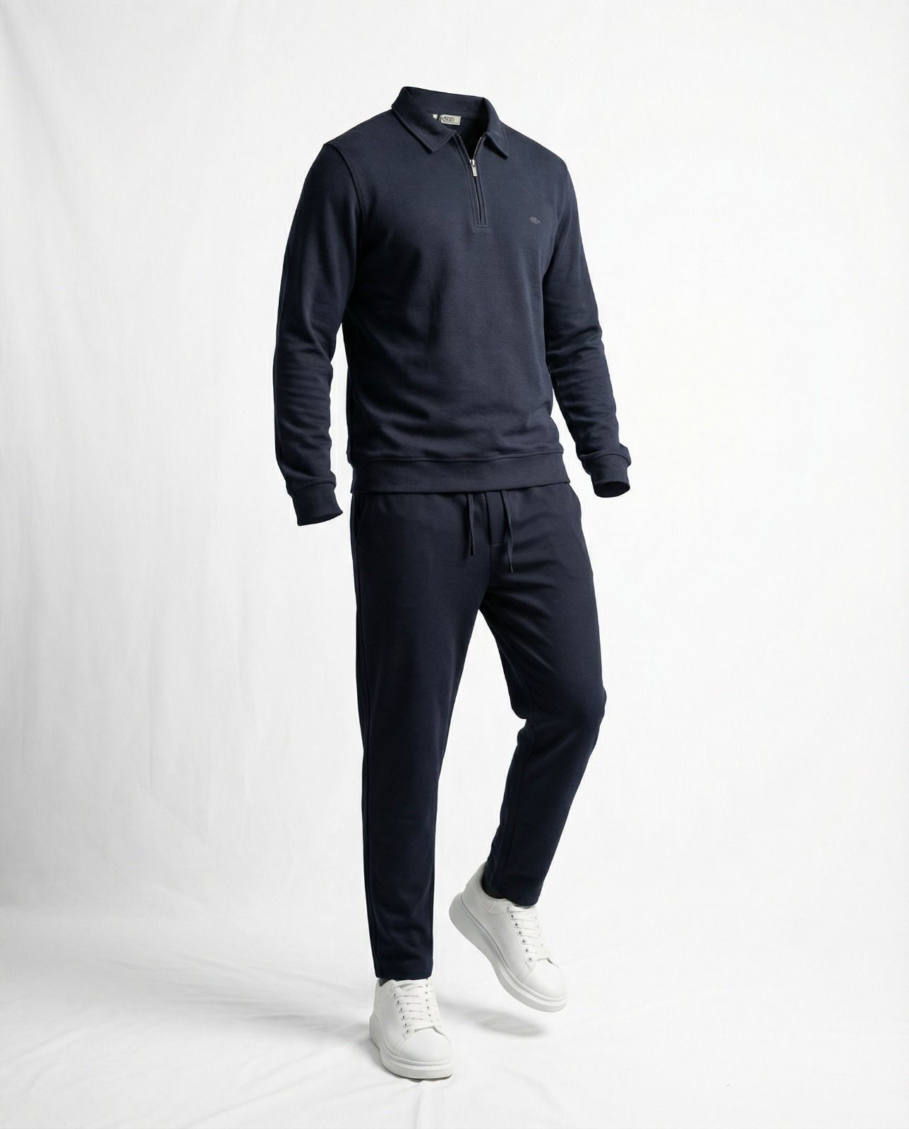 CONJUNTO DEPORTIVO - Imagen 3