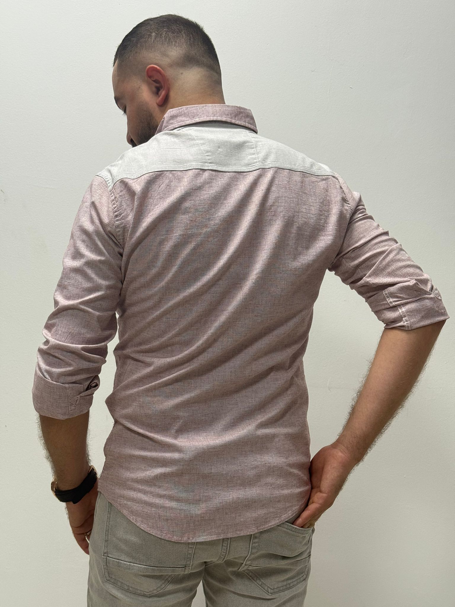 Camisa slim fit con diseño de contraste - Imagen 9