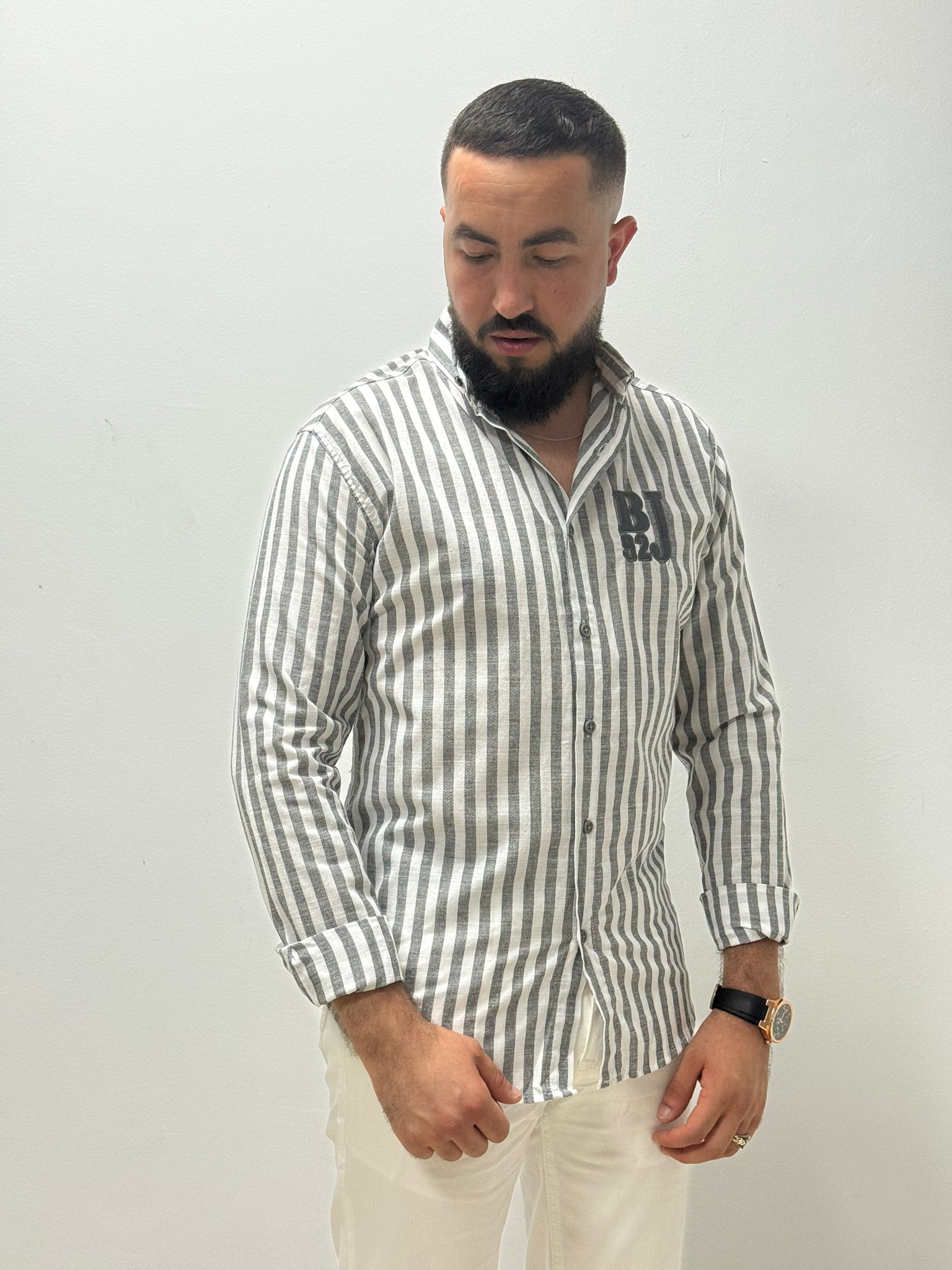 Camisa de corte recto con rayas verticales anchas - Imagen 9