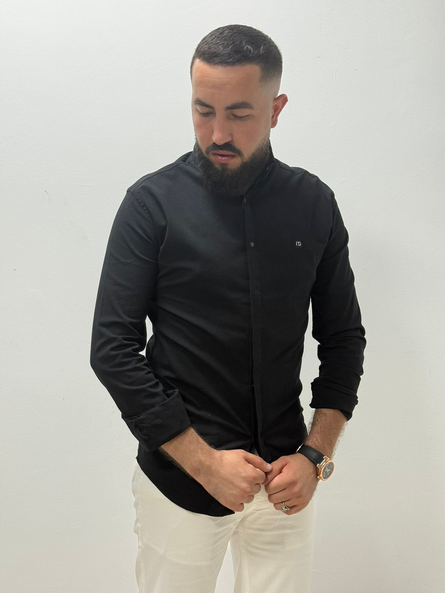 Camisa slim fit de diseño ajustado